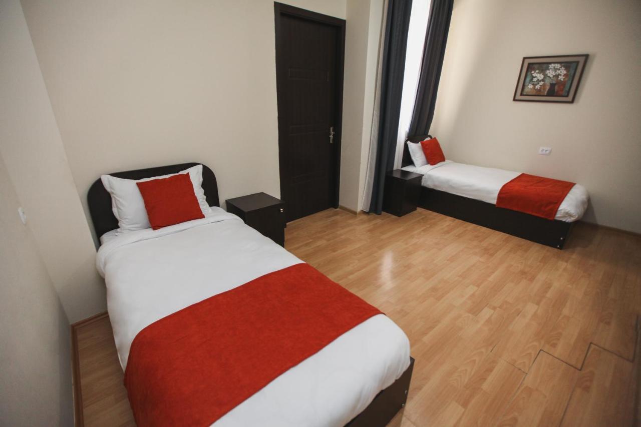 Georgia Tbilisi Gt Hotel מראה חיצוני תמונה