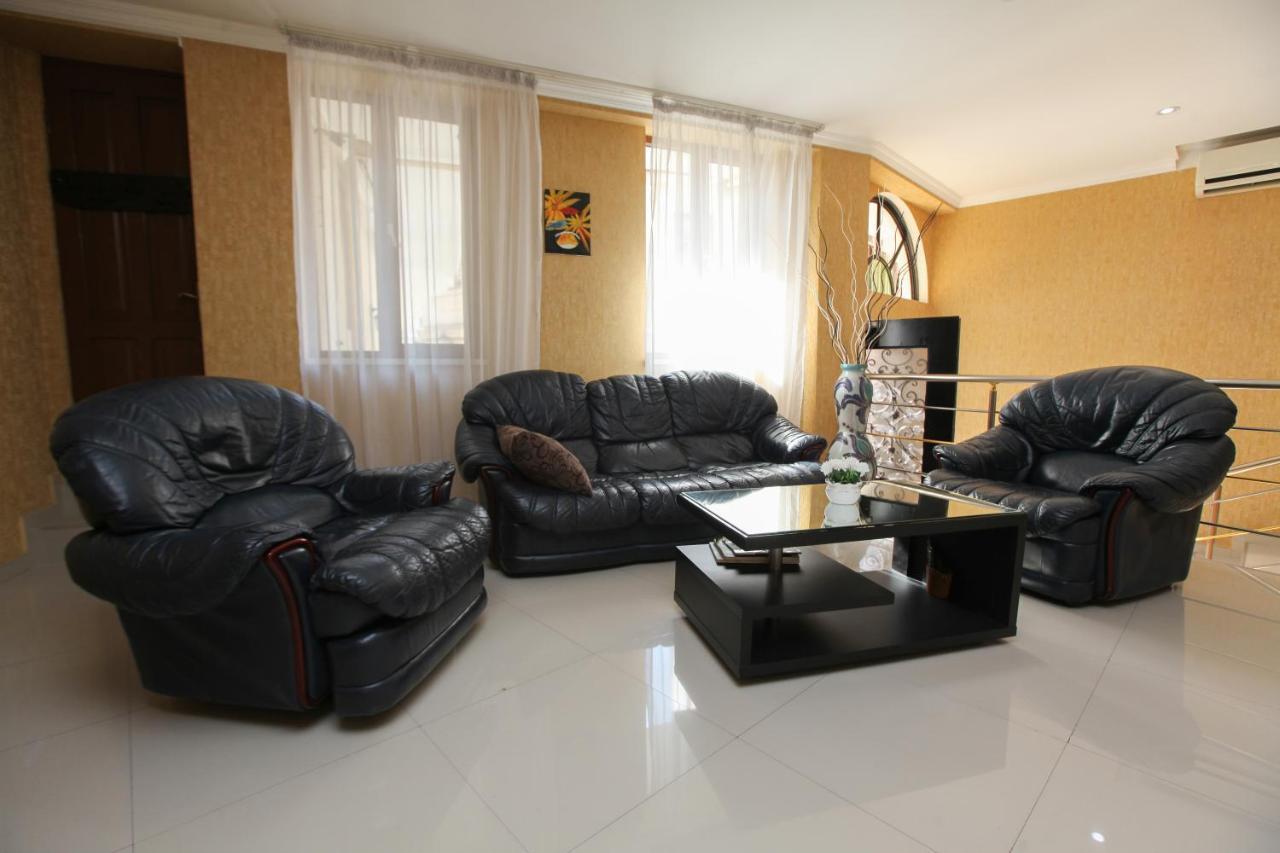 Georgia Tbilisi Gt Hotel מראה חיצוני תמונה
