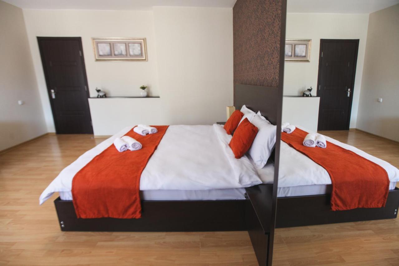Georgia Tbilisi Gt Hotel מראה חיצוני תמונה