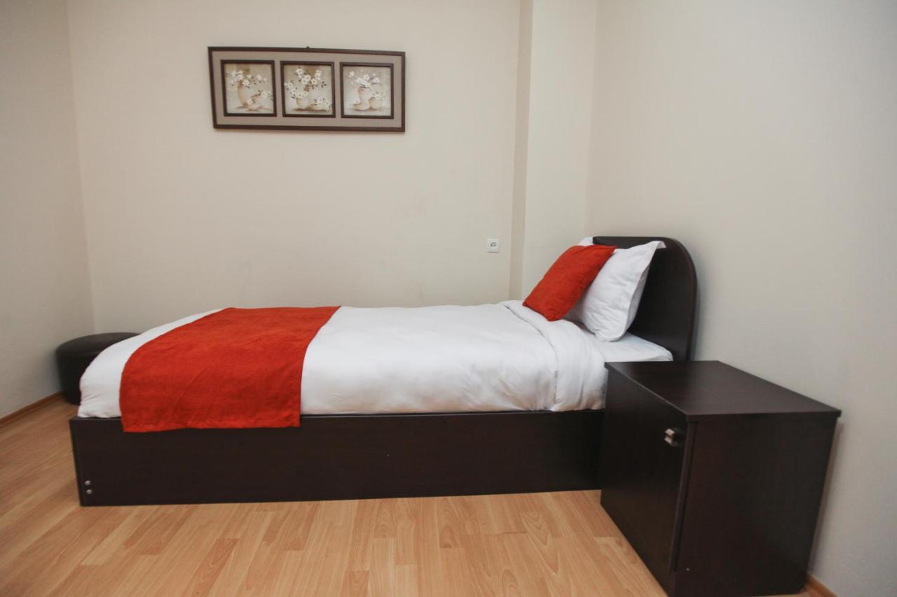 Georgia Tbilisi Gt Hotel מראה חיצוני תמונה