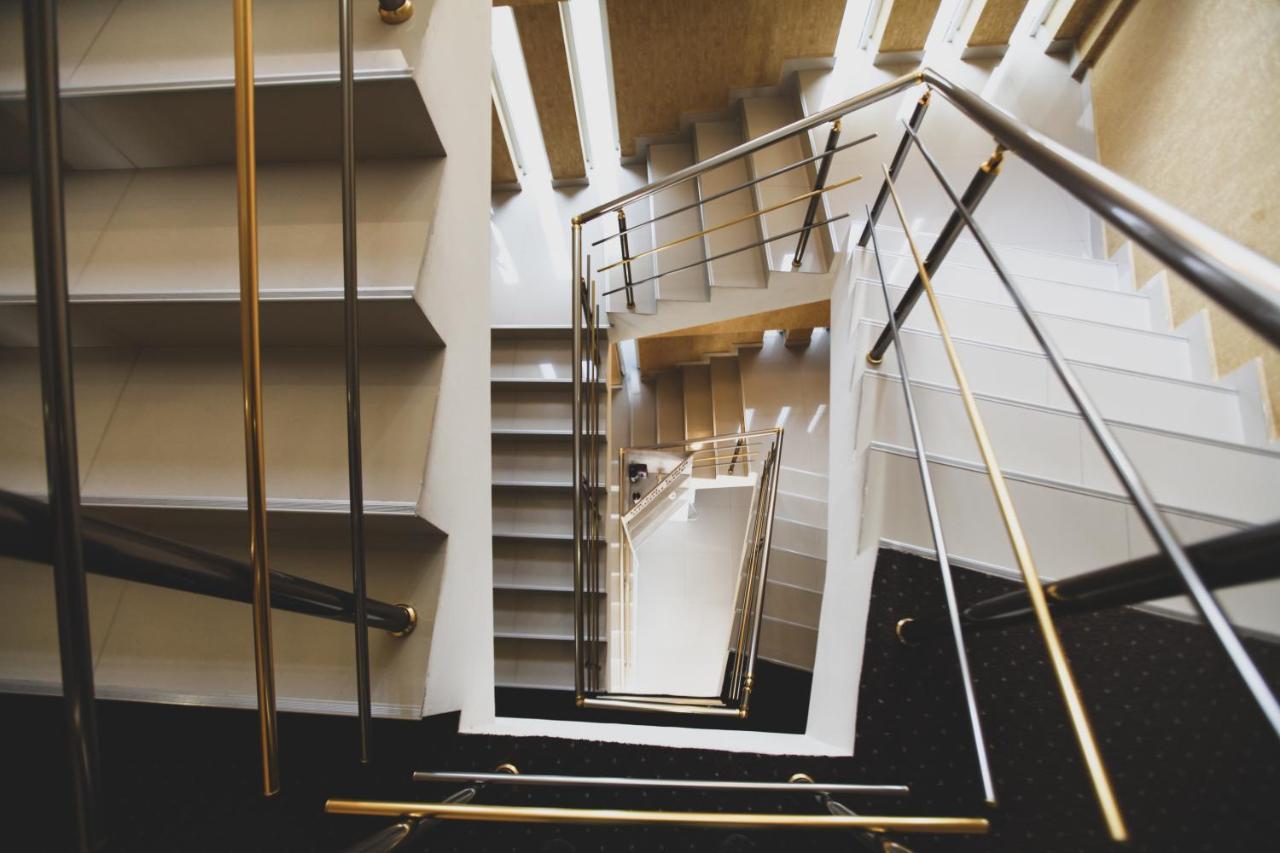 Georgia Tbilisi Gt Hotel מראה חיצוני תמונה