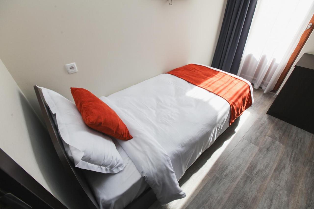 Georgia Tbilisi Gt Hotel מראה חיצוני תמונה