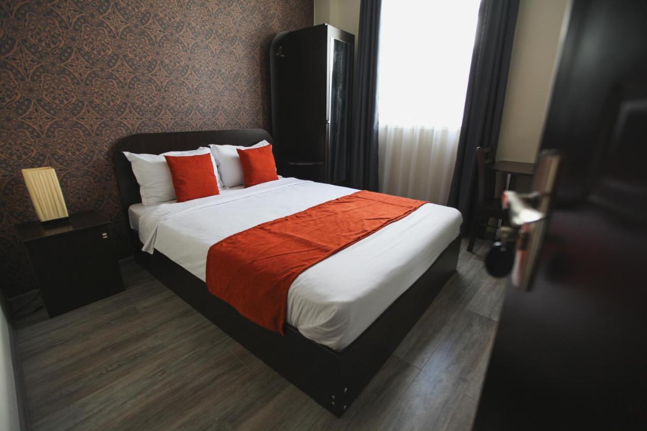 Georgia Tbilisi Gt Hotel מראה חיצוני תמונה