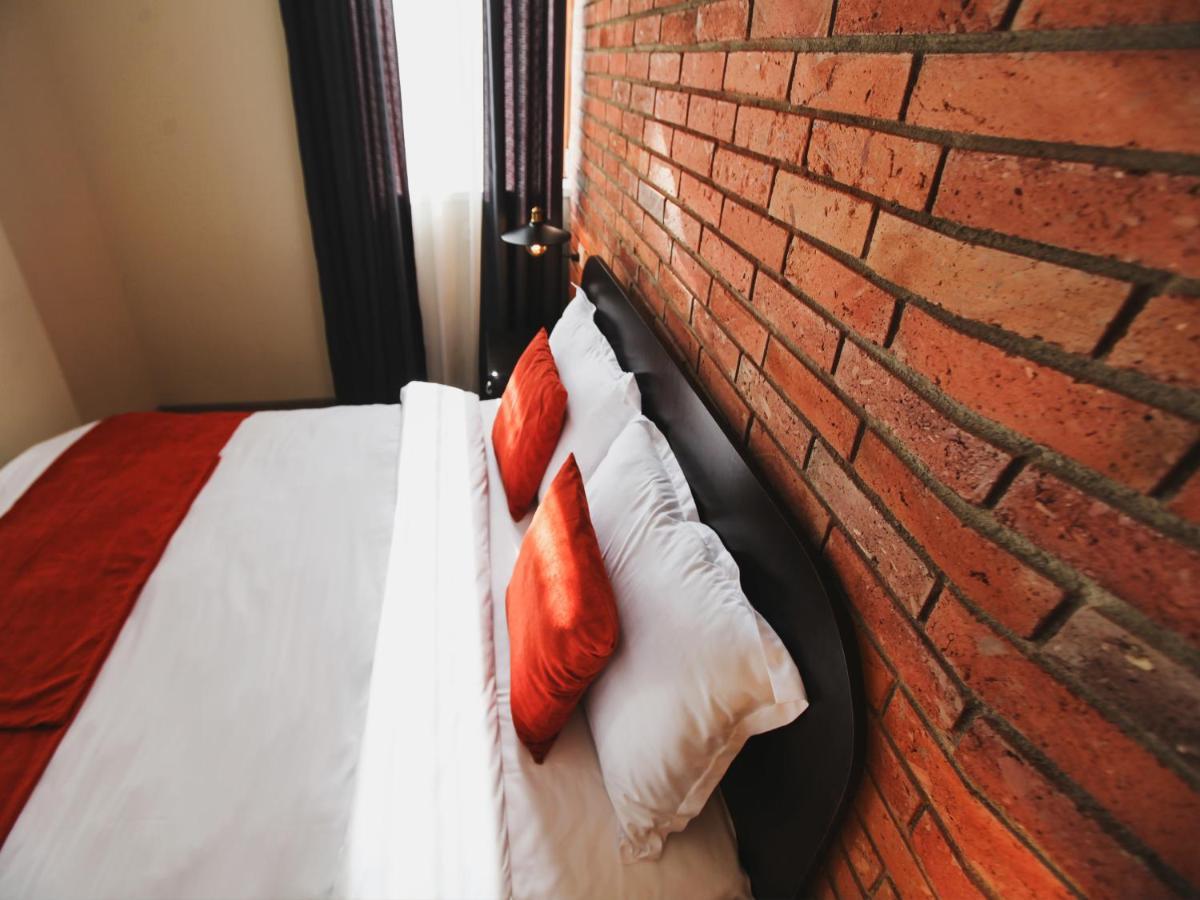 Georgia Tbilisi Gt Hotel מראה חיצוני תמונה